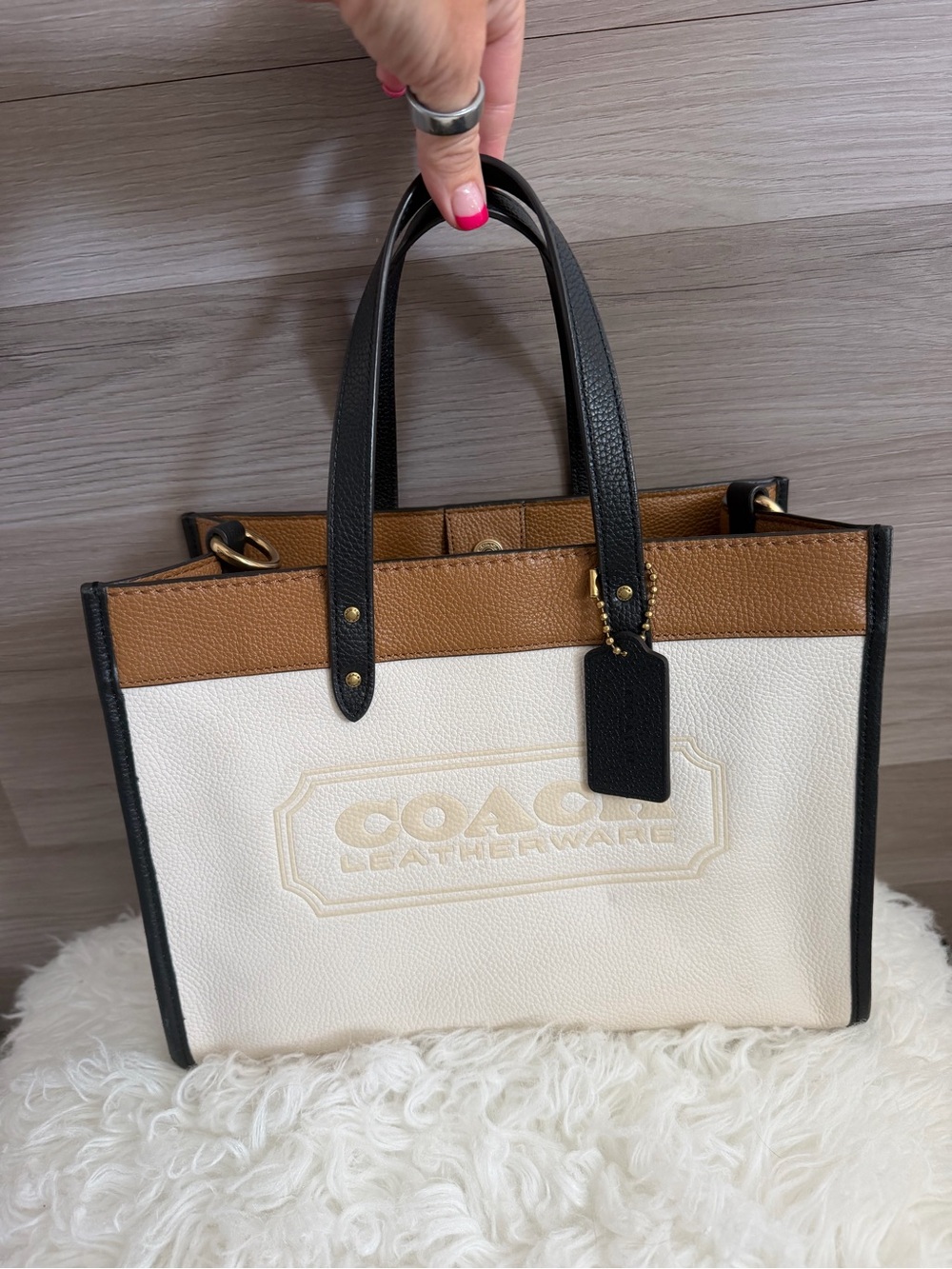 Coach Field Tote 30 Colorblock Pebble Leather Chalk Multi - Excellent Condition